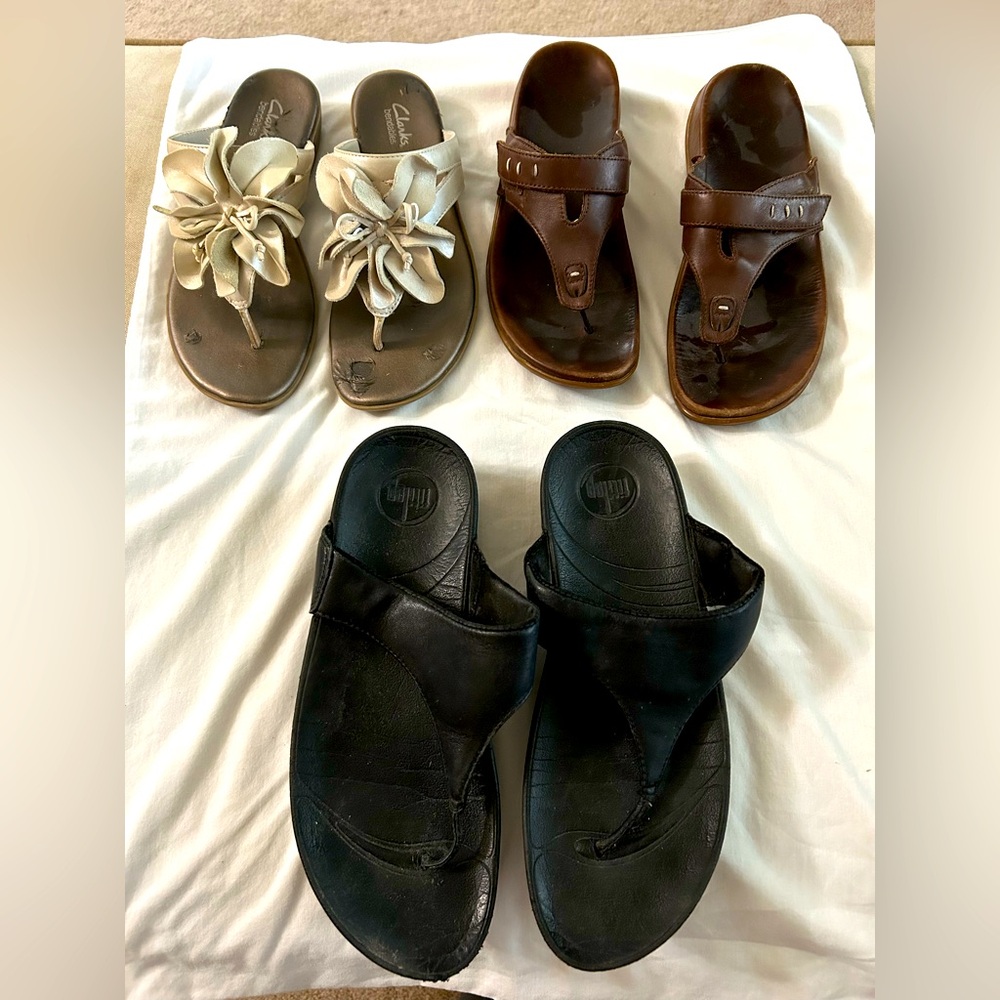 Sandal Collection lot of 3 - Clark’s and Fitflop women’s size 8